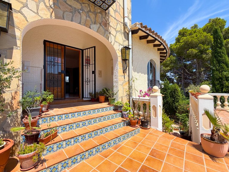 Villa for Sale in Moraira, Alicante 7
