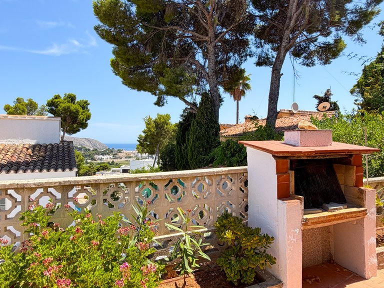 Villa for Sale in Moraira, Alicante 46