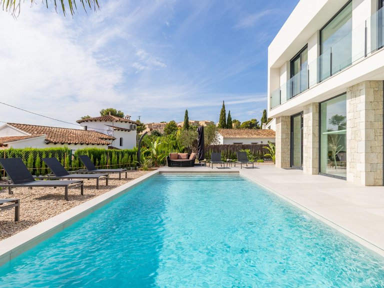 Villa for Sale in Benissa, Alicante 2