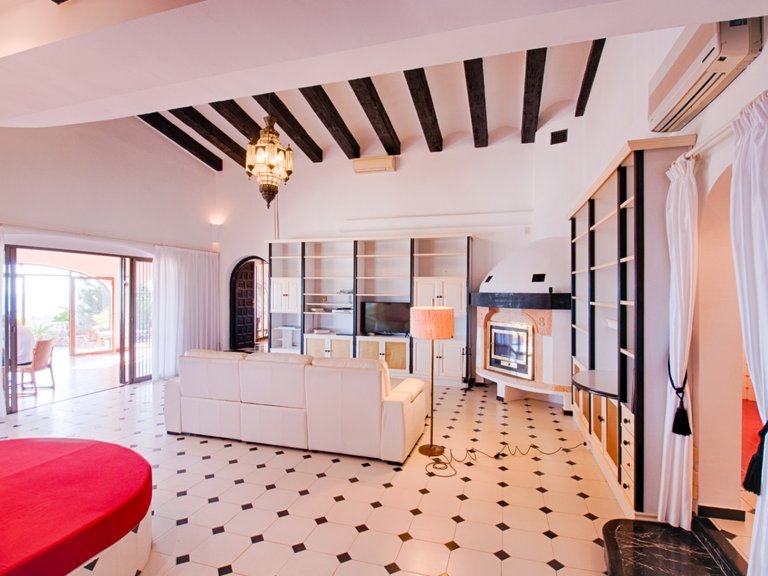 Villa for Sale in Moraira, Alicante 25