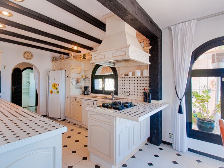 Villa for Sale in Moraira, Alicante 38