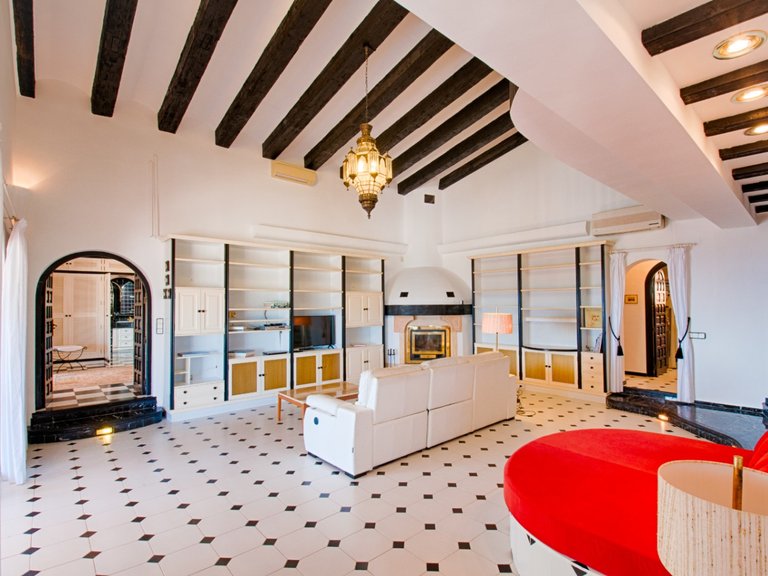 Villa for Sale in Moraira, Alicante 27