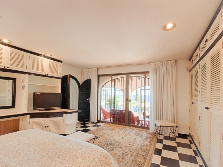 Villa for Sale in Moraira, Alicante 48