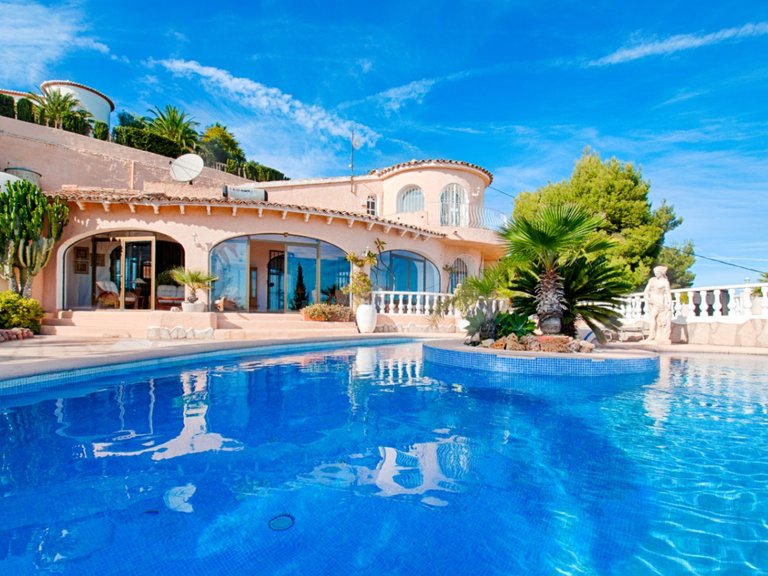 Villa for Sale in Moraira, Alicante 14