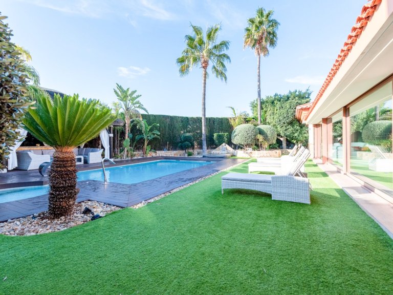 Villa for Sale in Calpe, Alicante 4