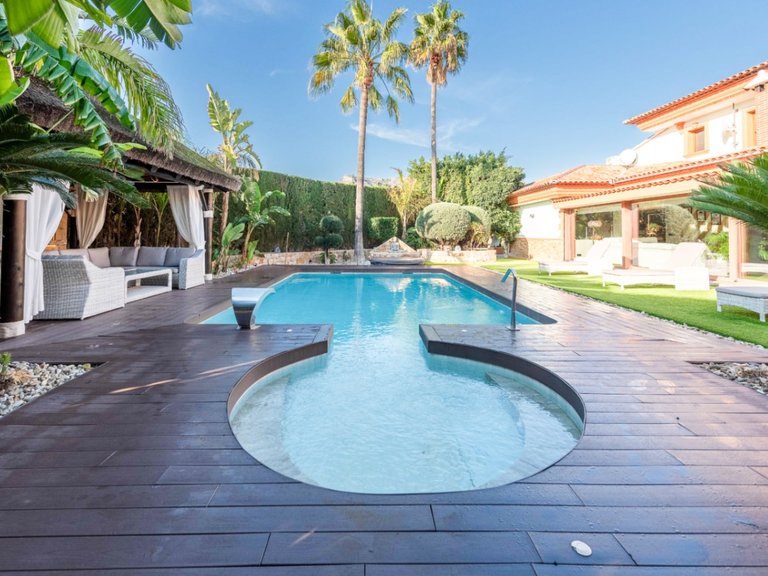 Villa for Sale in Calpe, Alicante 3