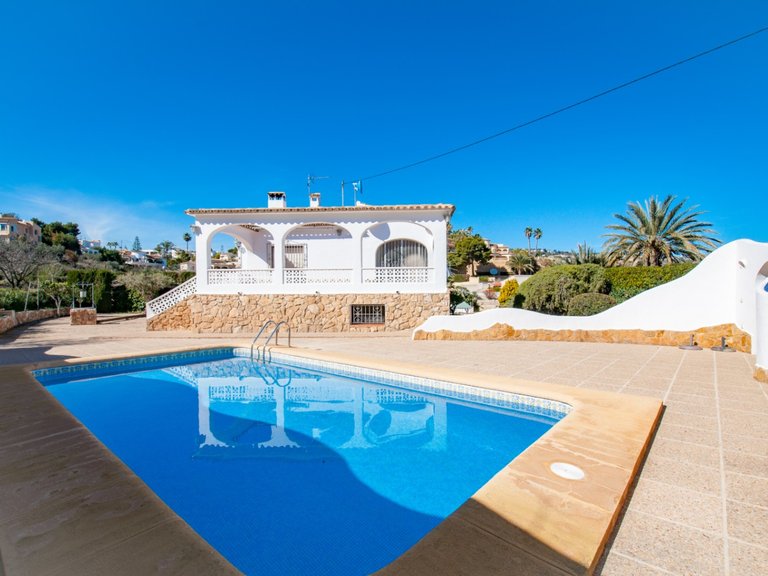 Villa for Sale in Benissa, Alicante 1