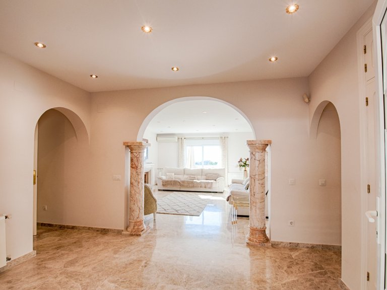 Villa for Sale in Moraira, Alicante 32