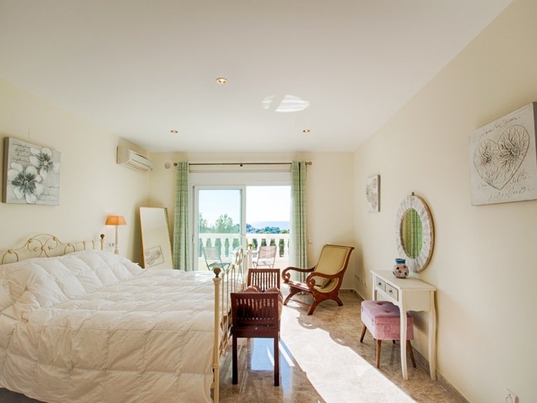 Villa for Sale in Moraira, Alicante 48