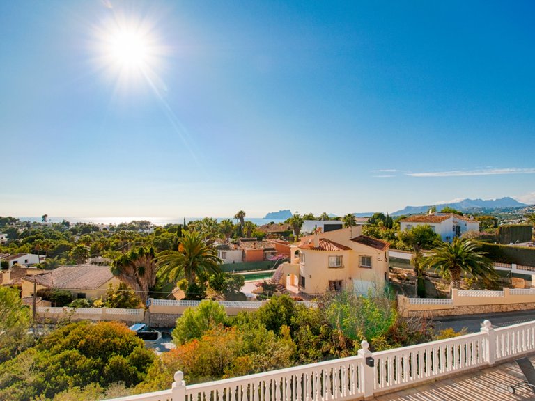 Villa for Sale in Moraira, Alicante 47