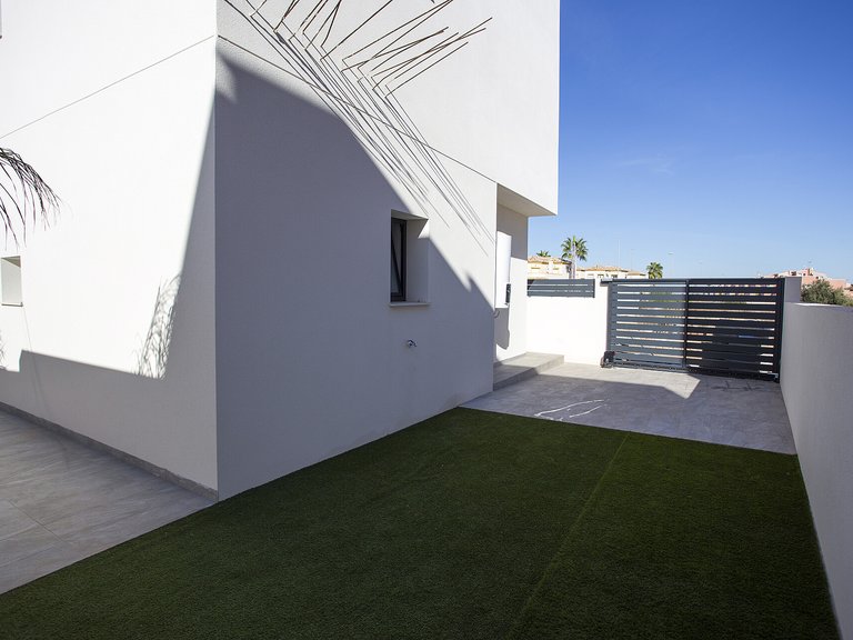 Villa for Sale in Los Montesinos, Alicante 21