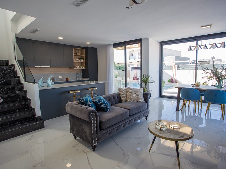 Villa for Sale in Los Montesinos, Alicante 6