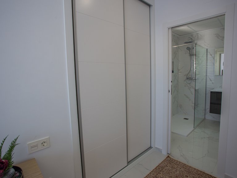 Villa for Sale in Los Montesinos, Alicante 13