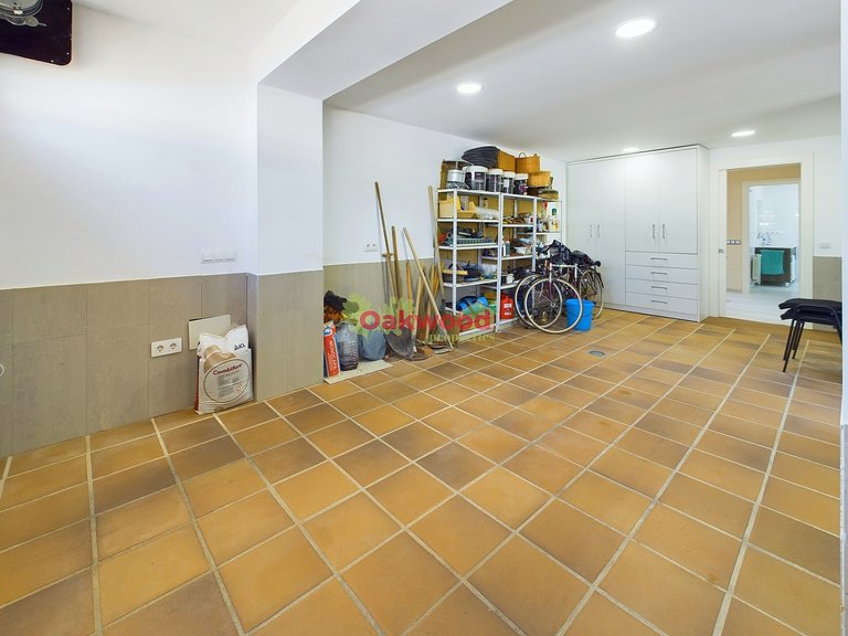 Villa for Sale in Pinar De Campoverde, Alicante 38