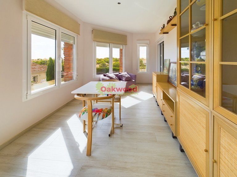 Villa for Sale in Pinar De Campoverde, Alicante 31