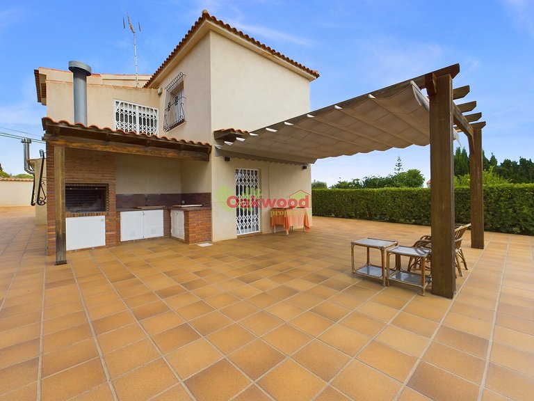 Villa for Sale in Pinar De Campoverde, Alicante 45