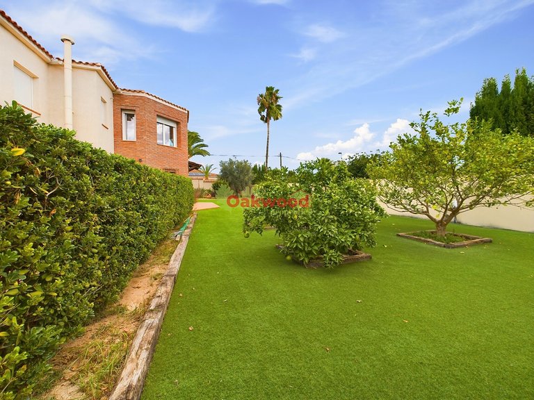 Villa for Sale in Pinar De Campoverde, Alicante 51