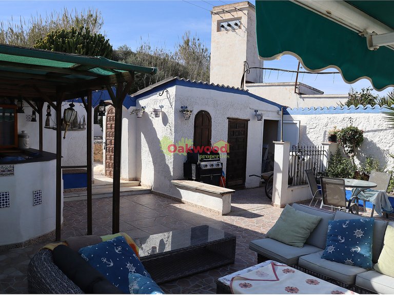 Villa for Sale in Pinar De Campoverde, Alicante 36