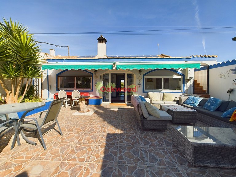 Villa for Sale in Pinar De Campoverde, Alicante 2