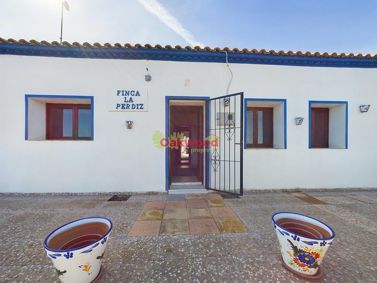 Villa for Sale in Pinar De Campoverde, Alicante 58
