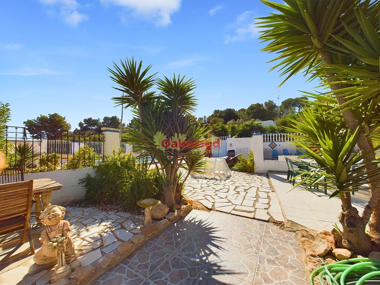 Villa for Sale in Pinar De Campoverde, Alicante 47