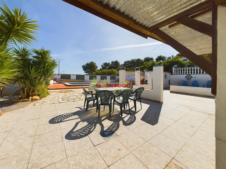Villa for Sale in Pinar De Campoverde, Alicante 46