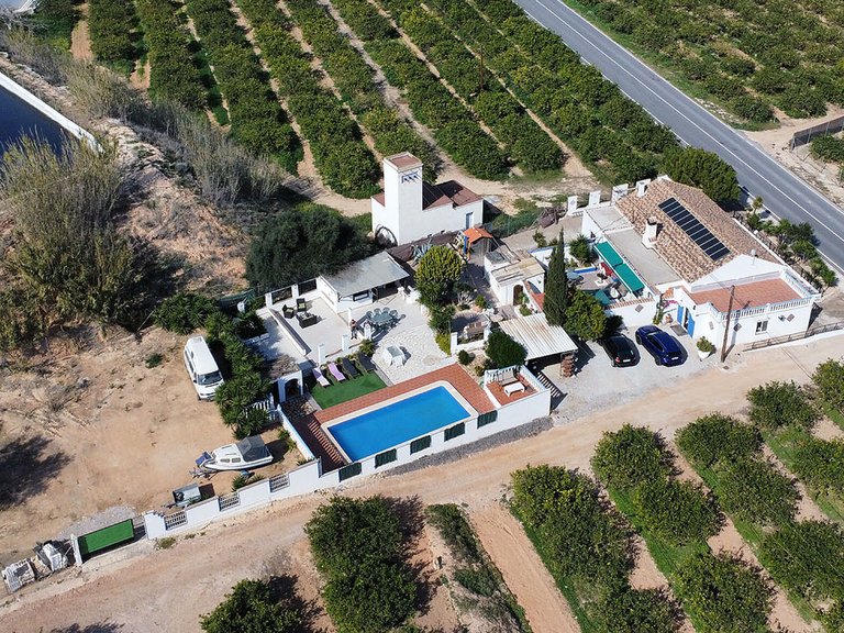 Villa for Sale in Pinar De Campoverde, Alicante 3