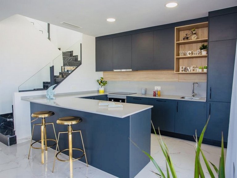 Villa for Sale in Los Montesinos, Alicante 5
