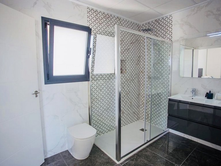 Villa for Sale in Los Montesinos, Alicante 14