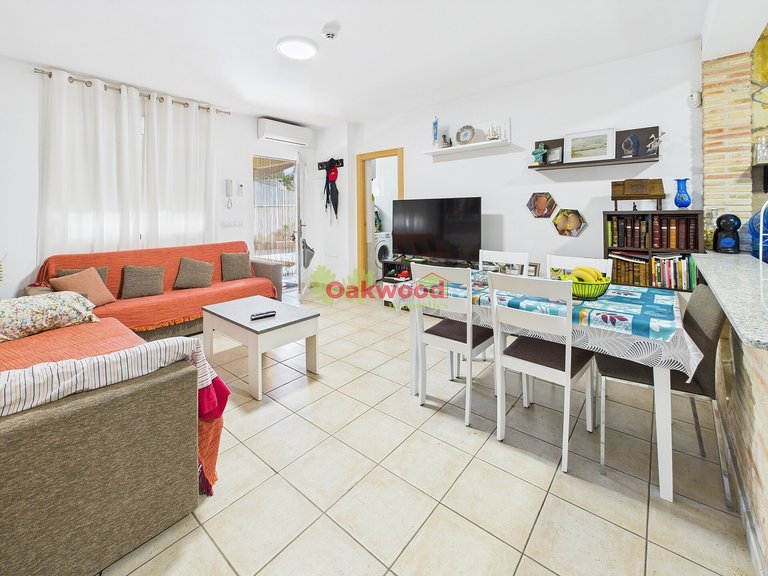 Villa for Sale in Pinar De Campoverde, Alicante 4