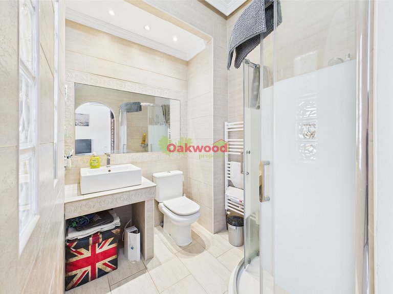 Villa for Sale in Pinar De Campoverde, Alicante 40