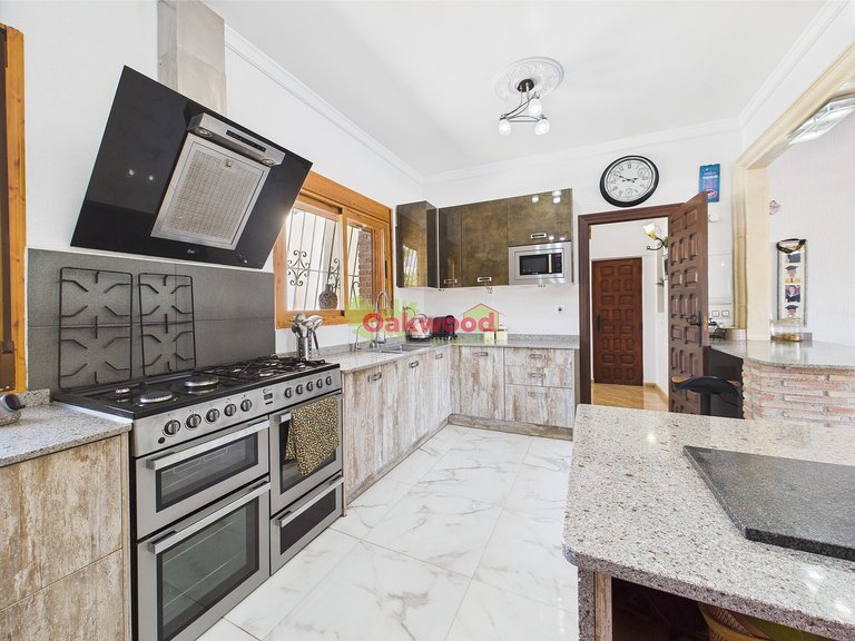 Villa for Sale in Pinar De Campoverde, Alicante 12