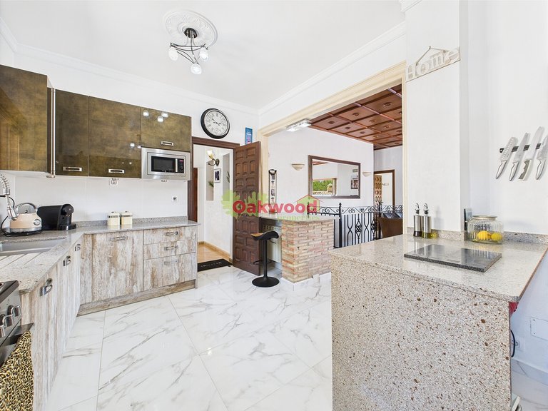 Villa for Sale in Pinar De Campoverde, Alicante 11