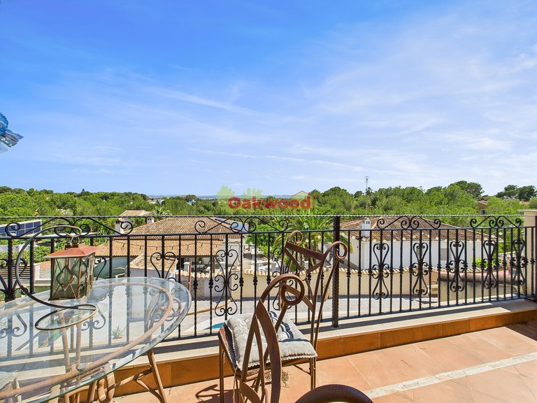 Villa for Sale in Pinar De Campoverde, Alicante 33