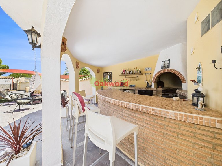 Villa for Sale in Pinar De Campoverde, Alicante 15