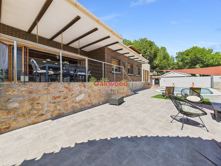 Villa for Sale in Pinar De Campoverde, Alicante 13