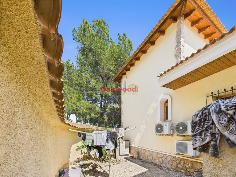 Villa for Sale in Pinar De Campoverde, Alicante 61