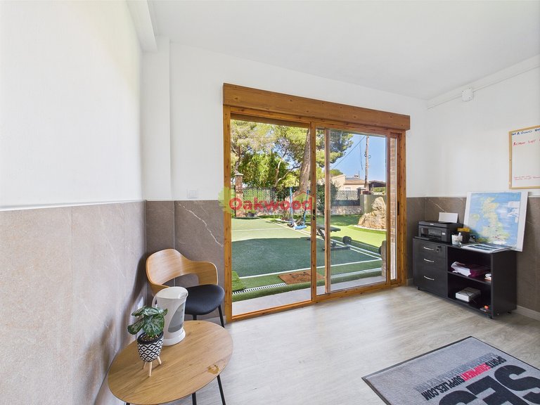 Villa for Sale in Pinar De Campoverde, Alicante 45