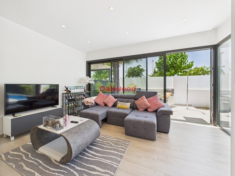 Town House for Sale in Pilar De La Horadada, Alicante 4