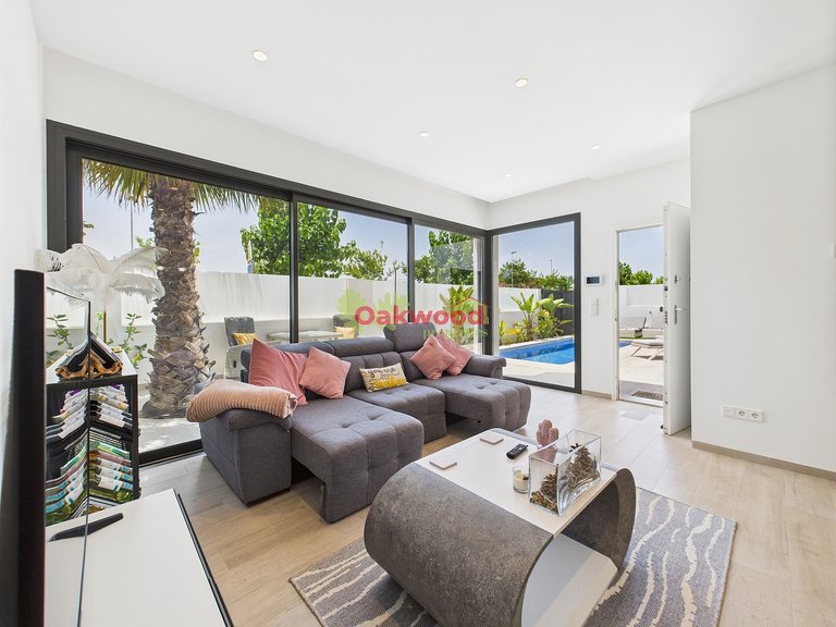 Town House for Sale in Pilar De La Horadada, Alicante 1