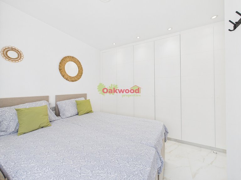 Villa for Sale in Pinar De Campoverde, Alicante 19