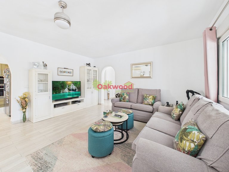 Villa for Sale in Pinar De Campoverde, Alicante 5