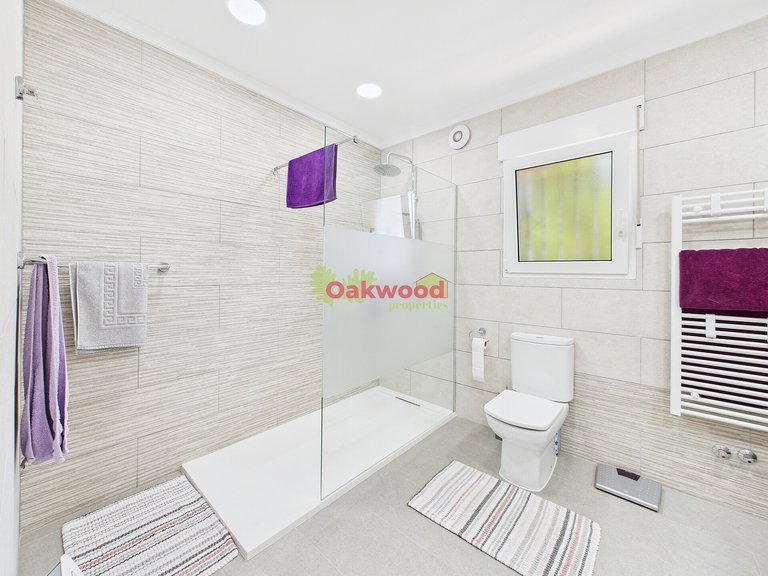 Villa for Sale in Pinar De Campoverde, Alicante 16