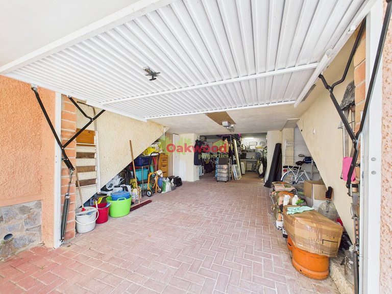 Villa for Sale in Pinar De Campoverde, Alicante 39