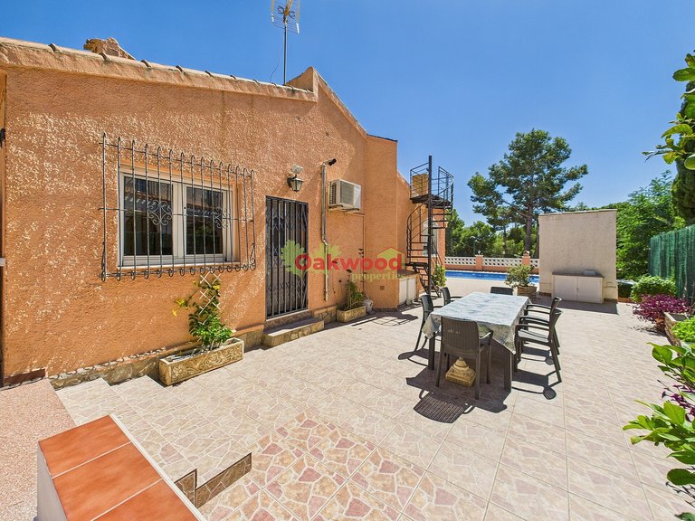 Villa for Sale in Pinar De Campoverde, Alicante 34