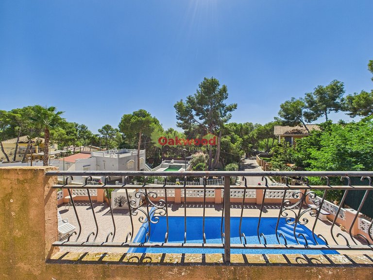 Villa for Sale in Pinar De Campoverde, Alicante 47