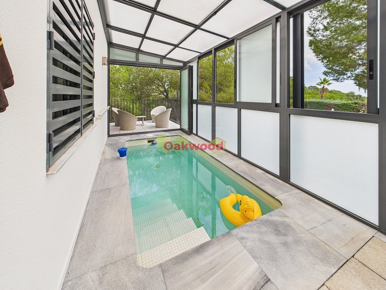 Villa for Sale in Pinar De Campoverde, Alicante 4