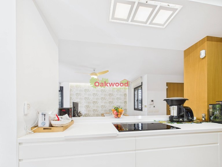 Villa for Sale in Pinar De Campoverde, Alicante 11