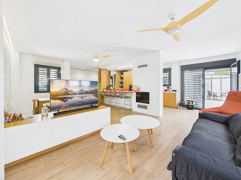 Villa for Sale in Pinar De Campoverde, Alicante 8