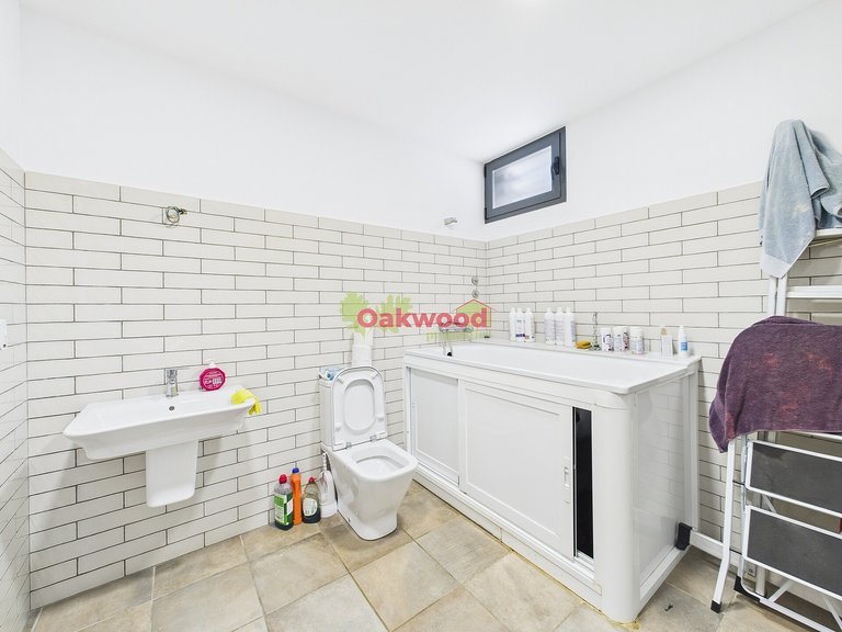 Villa for Sale in Pinar De Campoverde, Alicante 34